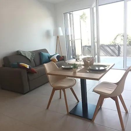 Cosy Diem Cap D'agde Апарт-готель 3*